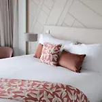 Hotell Thalazur - &