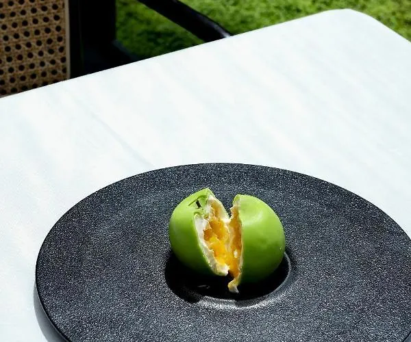 Hotel Hôtel&spa Les Bains De By Thalazur