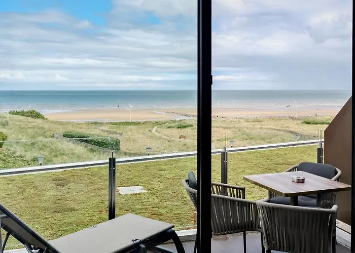 Hotel Hôtel&spa Les Bains De By Thalazur Cabourg