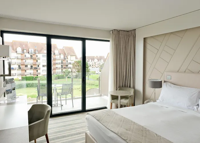 Hôtel&spa Les Bains De By Thalazur 4*
