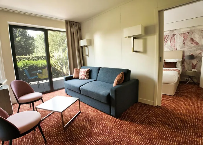 Hotel Hôtel&spa Les Bains De By Thalazur