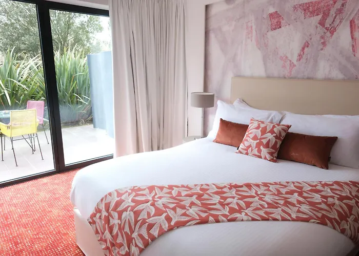 Hôtel&spa Les Bains De By Thalazur 4*